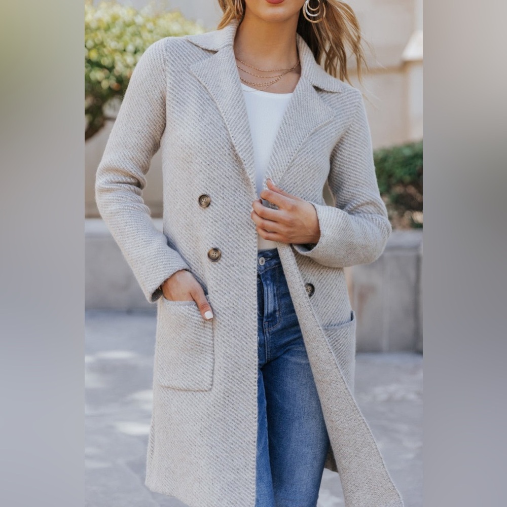 Magnolia Boutique | Club Chic Heather Grey
Long Double Breasted Coat | S/M
